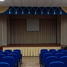 Одежда сцены для Дома культуры и сельского клуба.